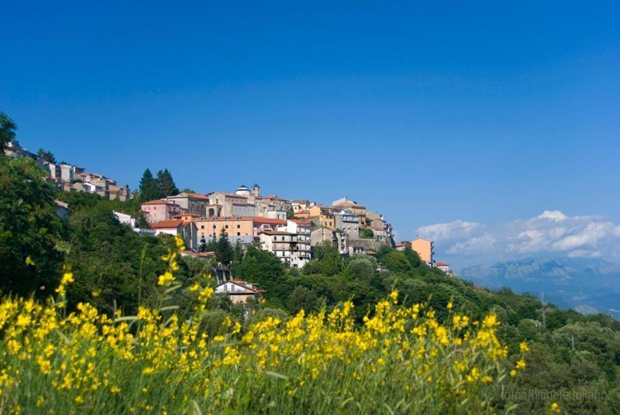 Agriturismo Ai Monaci Montano Antilia Екстериор снимка